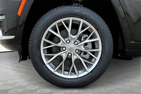 2025 Jeep Grand Cherokee L Summit