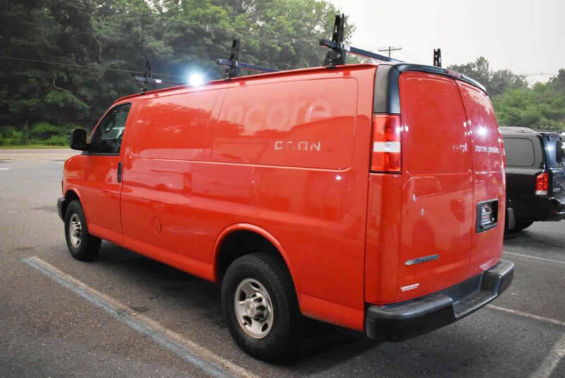 2020 Chevrolet Express 2500