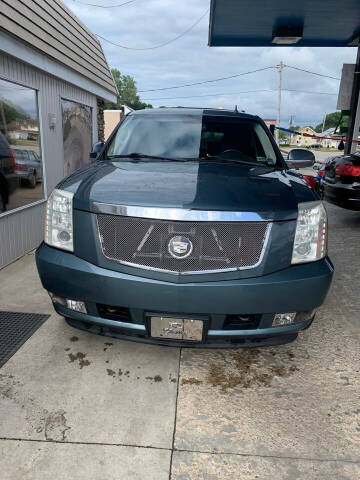 2008 Cadillac Escalade for sale at Bizzarro's Championship Auto Row in Erie PA