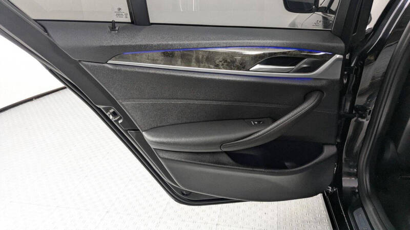 2020 BMW 5 Series 530i