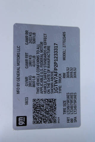 2023 GMC Savana 2500