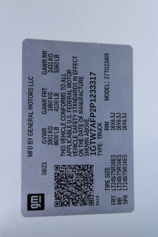 2023 GMC Savana 2500