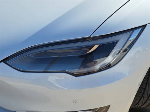 2020 Tesla Model S Long Range