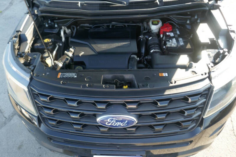 2016 Ford Explorer Sport