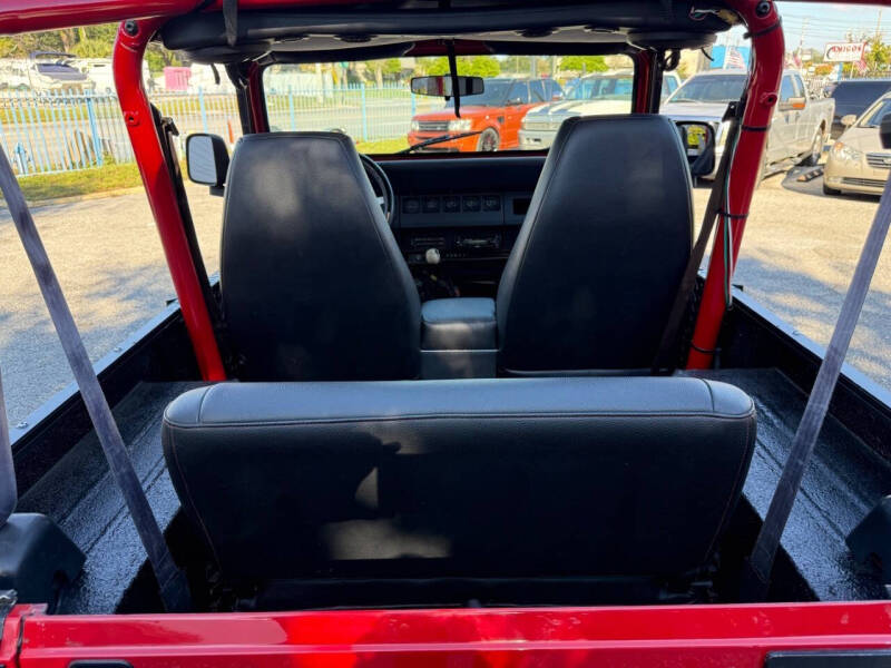 1992 Jeep Wrangler S