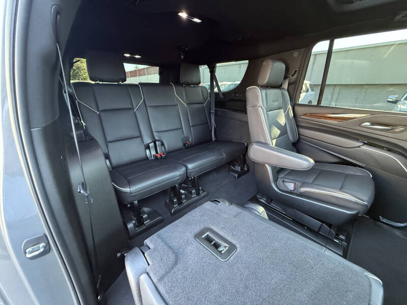 2021 Cadillac Escalade ESV Premium Luxury