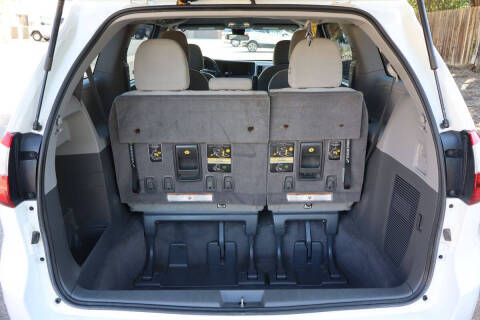 2018 Toyota Sienna L 7-Passenger