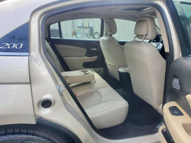 2014 Chrysler 200 Limited