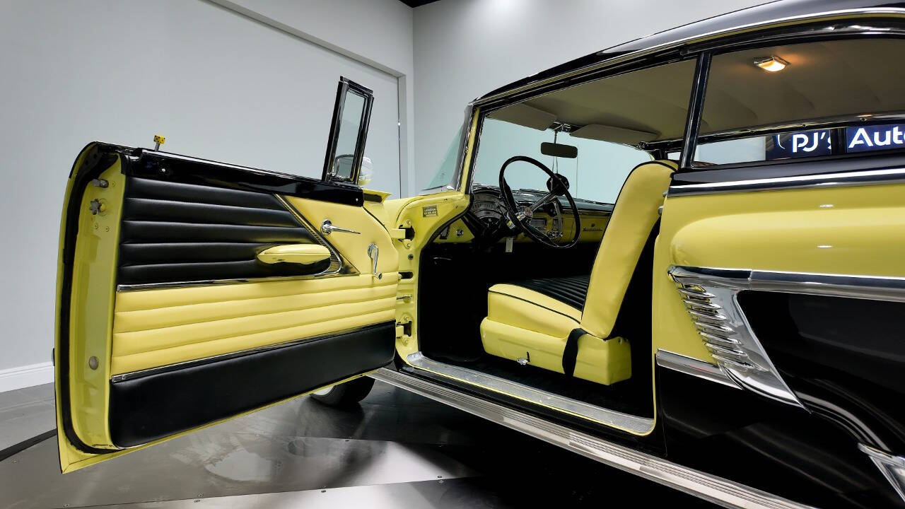 1956 Mercury Montclair 85
