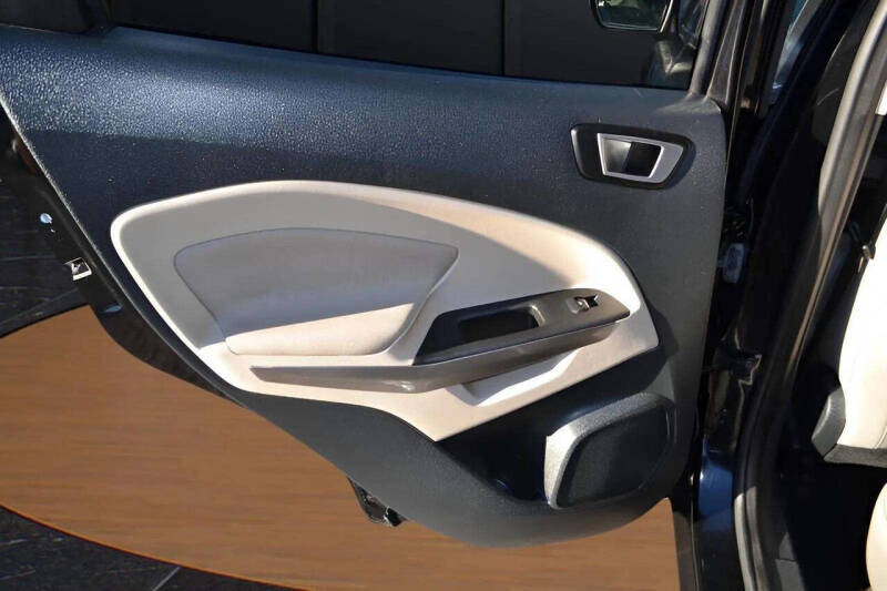 2018 Ford EcoSport SE