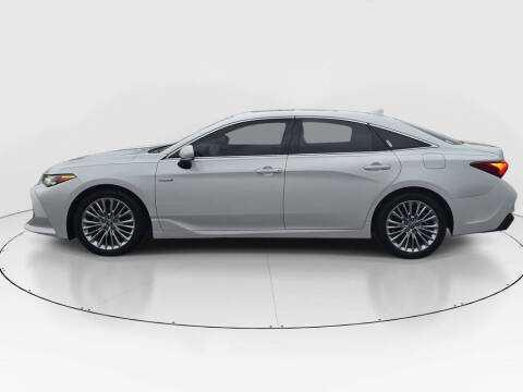 2020 Toyota Avalon Hybrid Limited