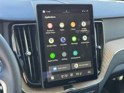 2026 Volvo XC60 T8 Plus