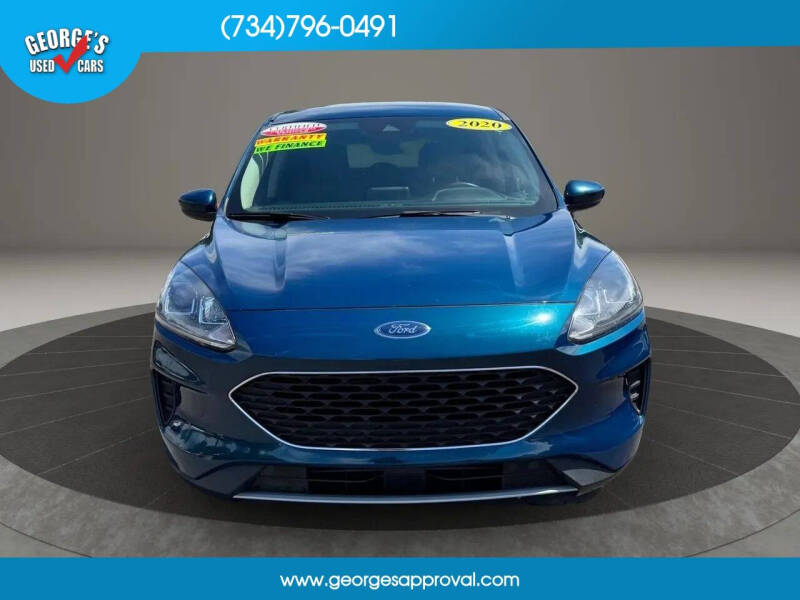 2020 Ford Escape SE