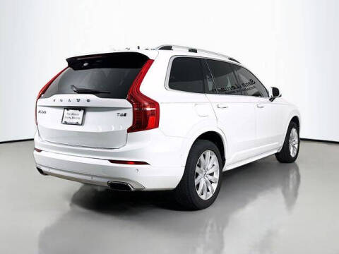 2018 Volvo XC90 T6 Momentum