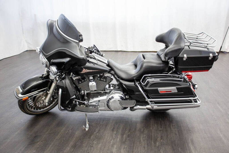 2010 Harley-Davidson FLHTC