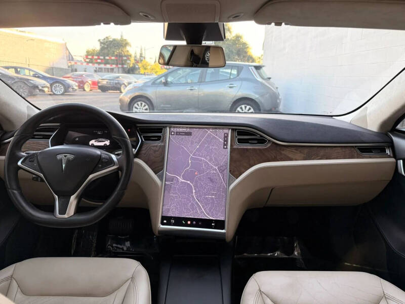 2016 Tesla Model S