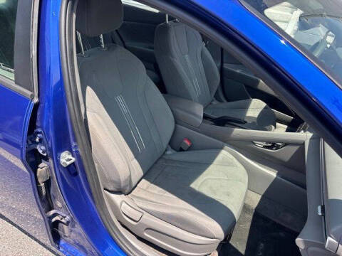 2022 Hyundai Elantra