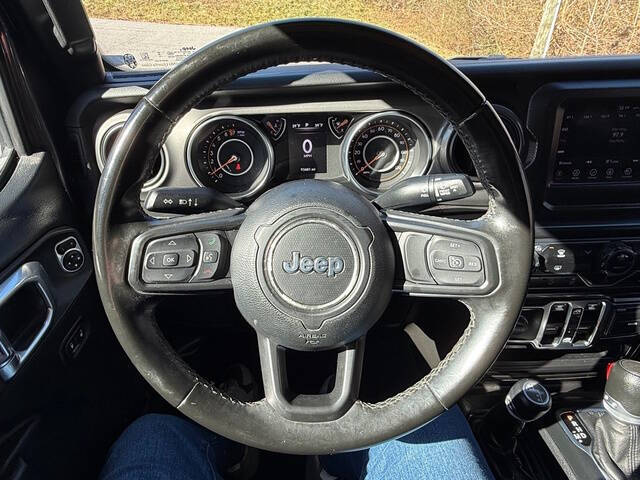 2022 Jeep Gladiator Sport S