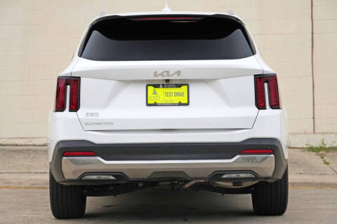 2025 Kia Sorento EX