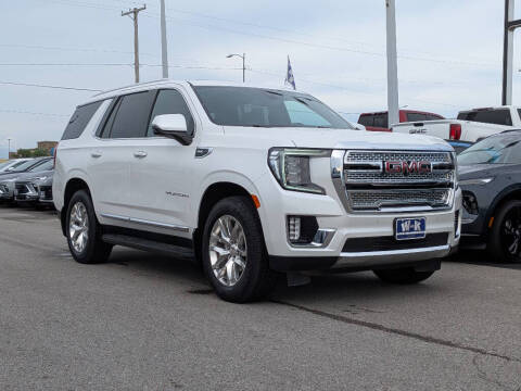 2022 GMC Yukon SLT