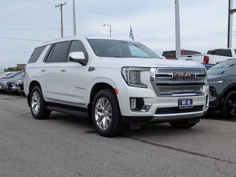 2022 GMC Yukon SLT
