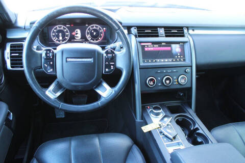 2020 Land Rover Discovery Landmark Edition