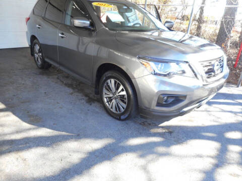2017 Nissan Pathfinder S