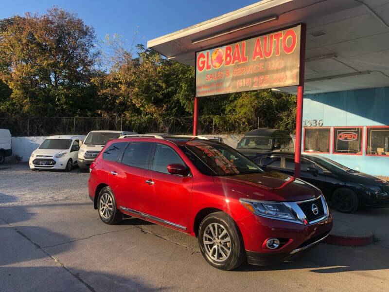 2015 Nissan Pathfinder for sale at Global Auto Sales and Service in Nashville TN