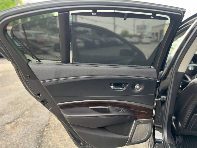 2014 Acura RLX w/Advance