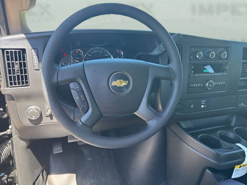 2026 Chevrolet Express 3500