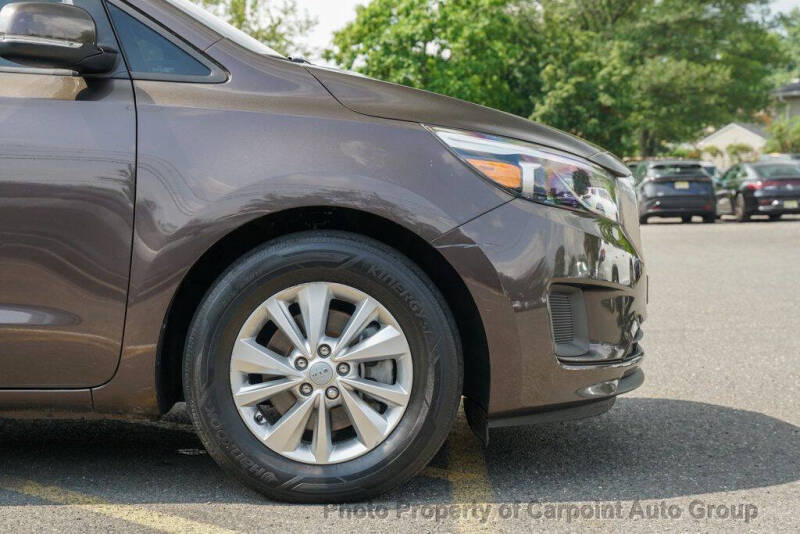 2017 Kia Sedona LX