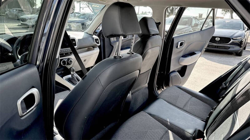 2022 Hyundai Venue Limited