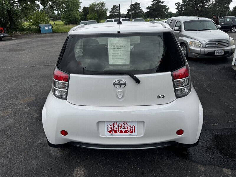 2012 Scion iQ