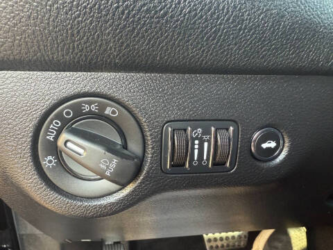 2016 Dodge Challenger R/T Plus