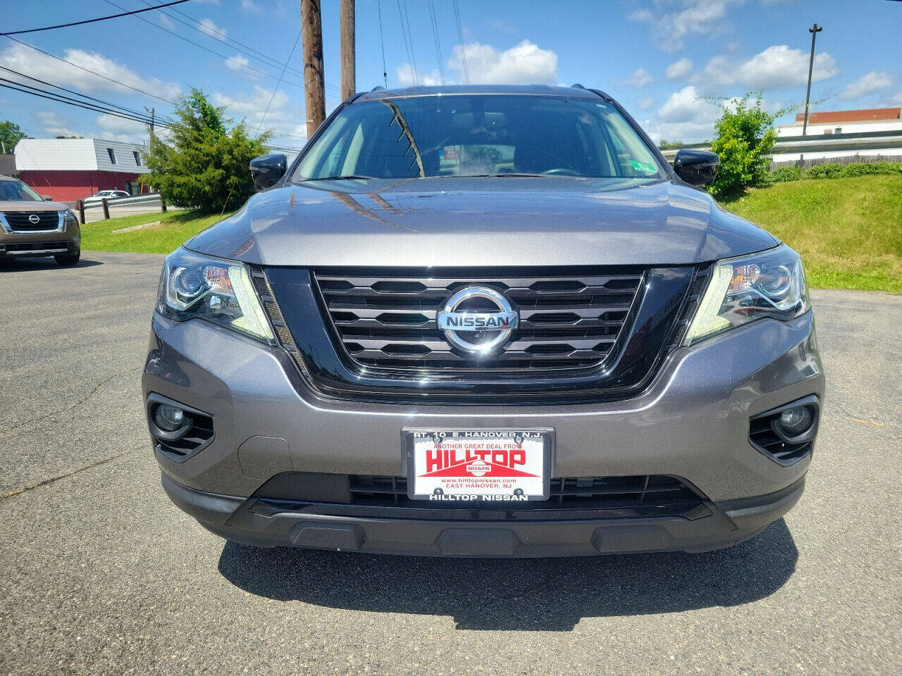 2018 Nissan Pathfinder for sale at HILLTOP NISSAN in East Hanover, NJ