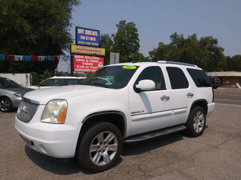 2007 GMC Yukon for sale at Right Choice Auto in Boise ID