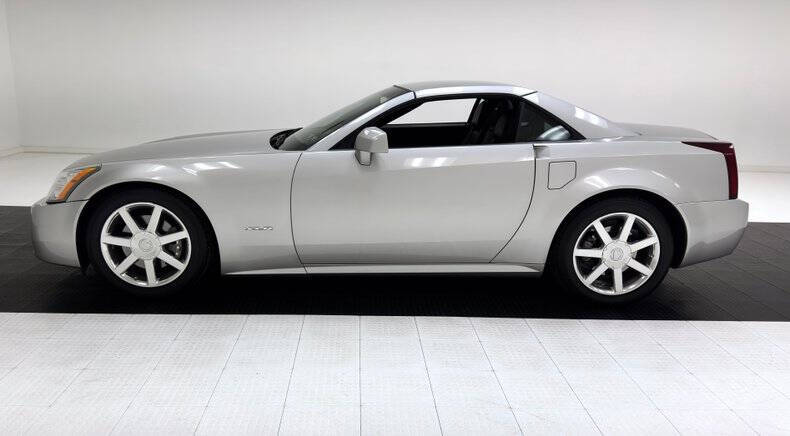 2004 Cadillac XLR