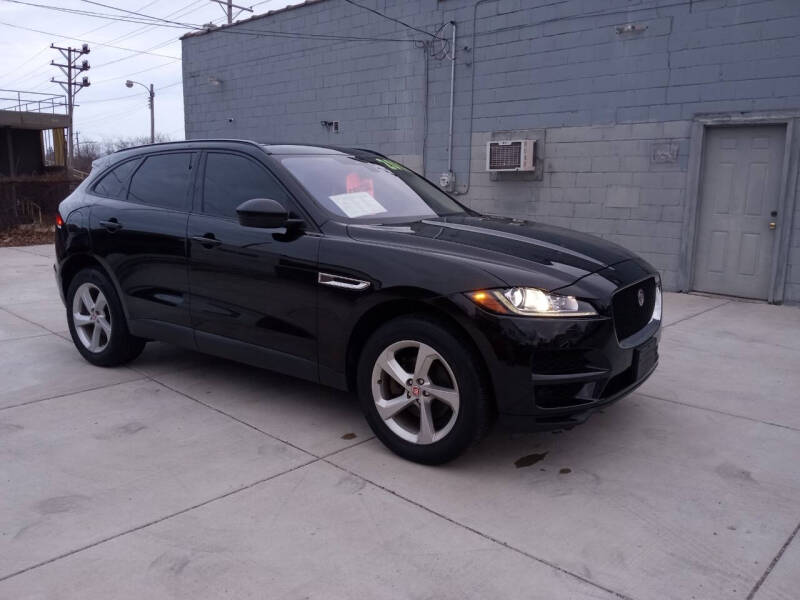 2018 Jaguar F-PACE 25t Premium