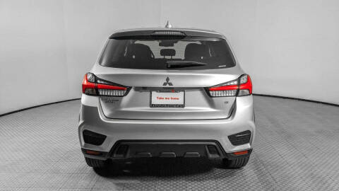 2024 Mitsubishi Outlander Sport SE