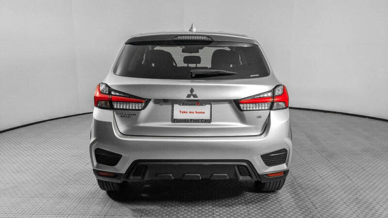 2024 Mitsubishi Outlander Sport SE