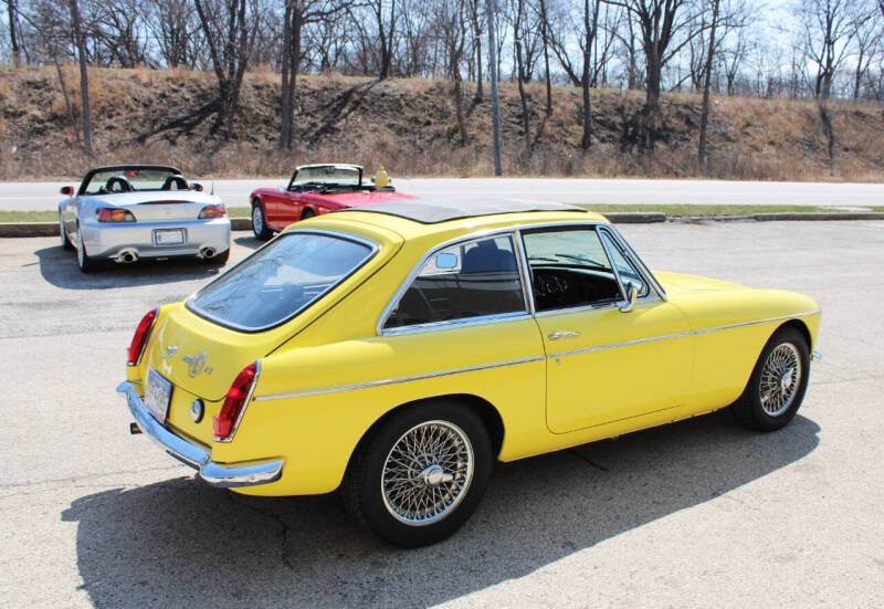 1969 MG B