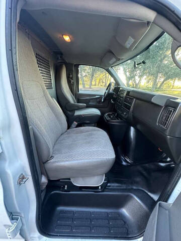 2015 GMC Savana 2500