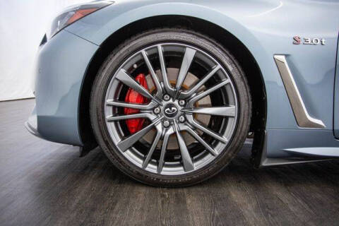 2017 Infiniti Q60 Red Sport 400