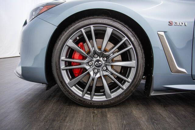 2017 Infiniti Q60 Red Sport 400