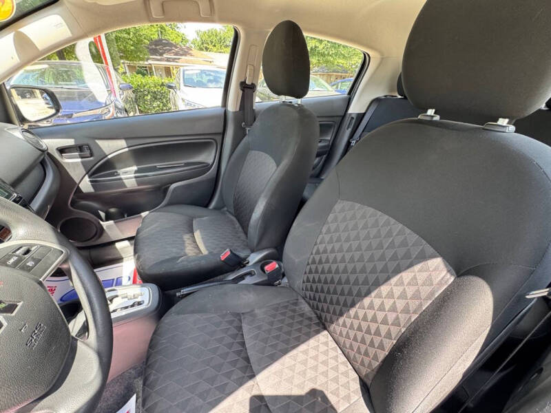 2024 Mitsubishi Mirage ES