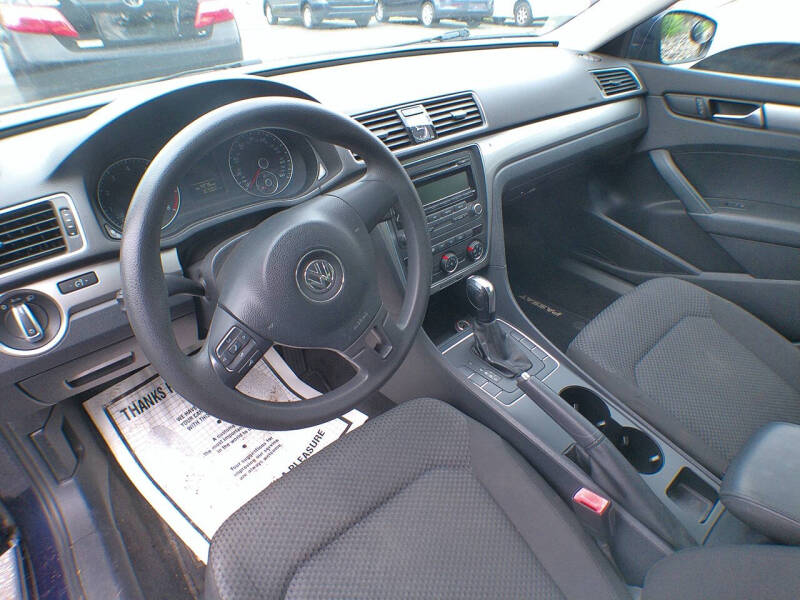 2013 Volkswagen Passat S PZEV