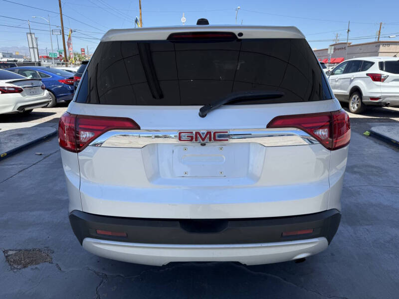 2018 GMC Acadia SLE-1