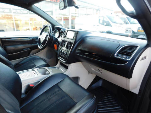 2020 Dodge Grand Caravan SXT