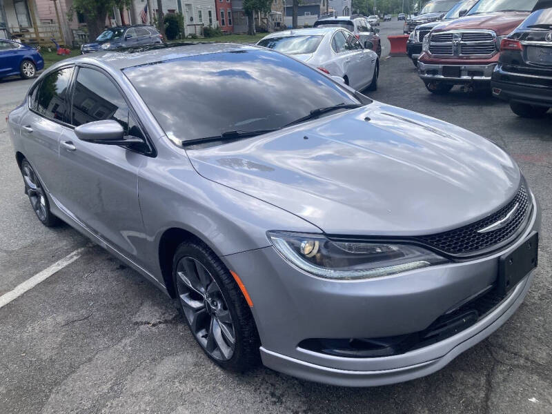2016 Chrysler 200 S