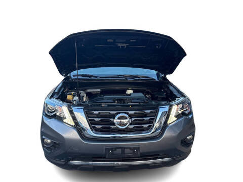 2019 Nissan Pathfinder S